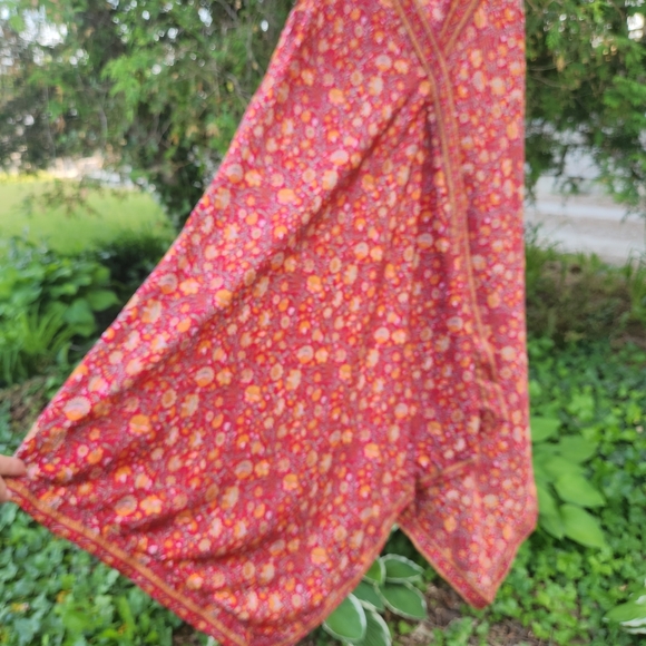 Celine Red and Yellow Floral Top - Picture 3 of 4